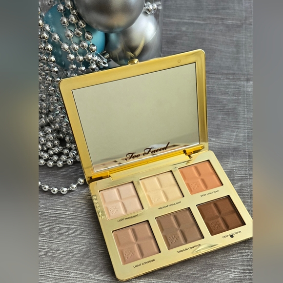 NWOB Too Faced Cocoa Contour - Picture 3 of 4